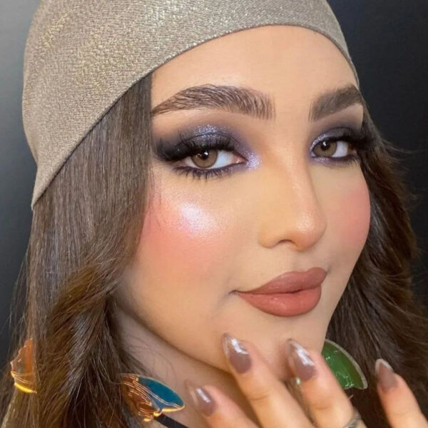 لنز قهوه ای عسلی دور مشکی می براون نور