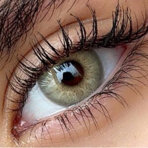 لنز عسلی زیتونی نیویورک کارامل آماندا